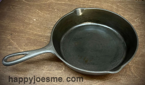 Vintage #5 Unmarked Cast-Iron Skillet