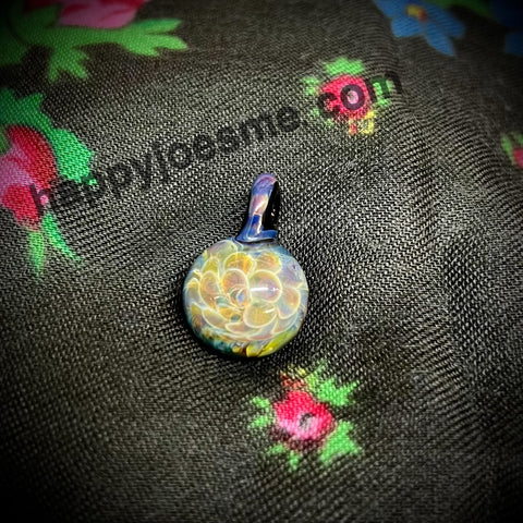 1” Flower Pendant By Pharo