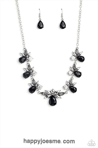 Paparazzi Explosive Effulgence Black Necklace