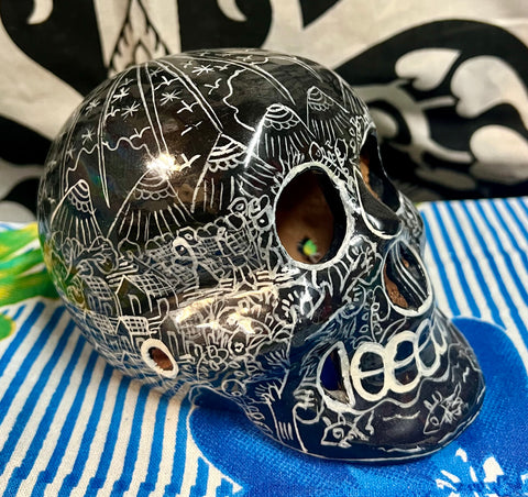 5.5” Black/White Sugar-skull