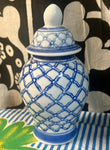 Vintage Chinese Blue And White Ginger Jar 6"