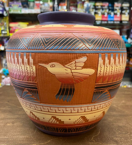 Navajo Native American Etched Red Clay Pottery Large Vase With Hummingbird