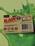 Raw Classic 300’s 1 1/4 Rolling Papers