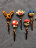 2-3" CLIP BUDDIES-Mix of Characters Including Mario, Pokemon, ETC